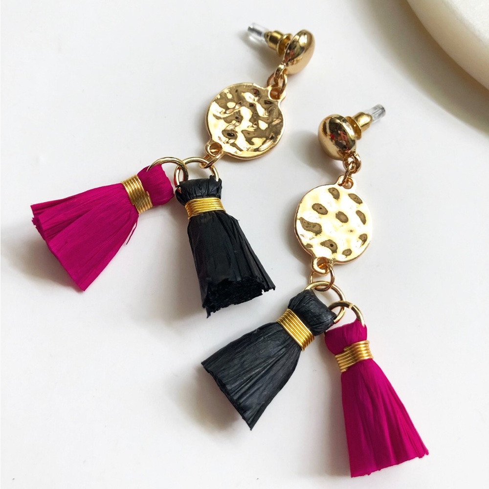 It Girl Raffia Tassel Earrings